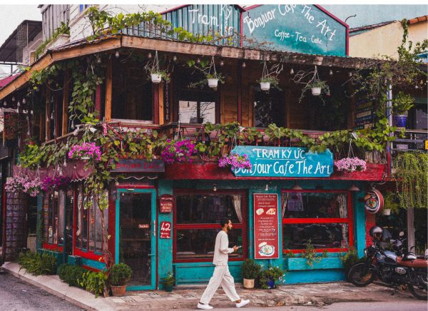 Bonjour Cafe The Art tọa lạc tại Quận 2