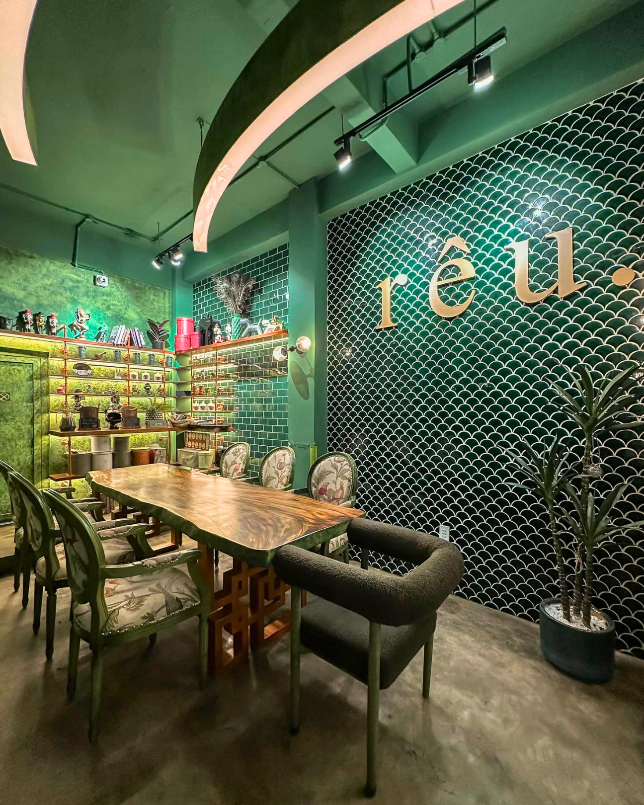 r ê u . coffee